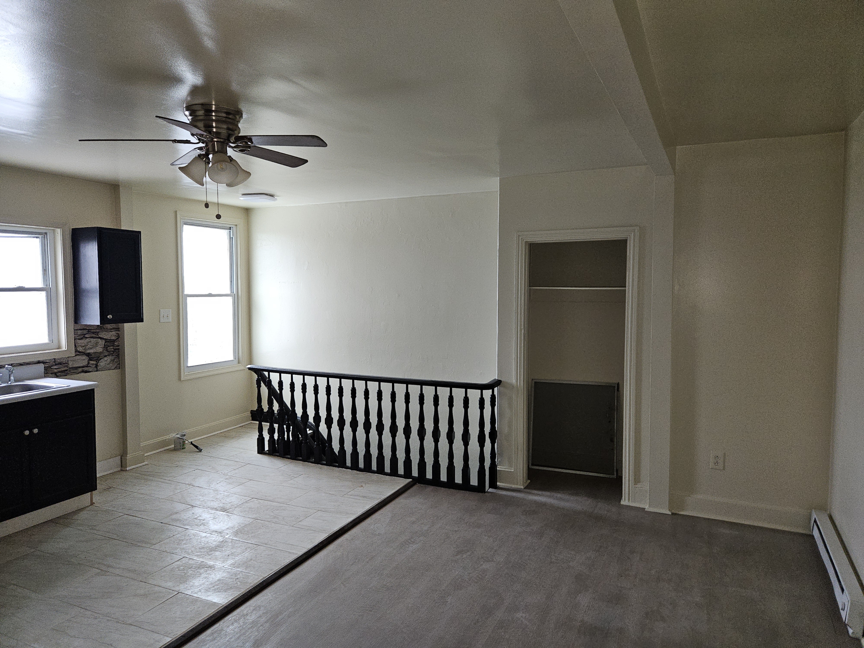 2919 N. 5th St.-3rd floor