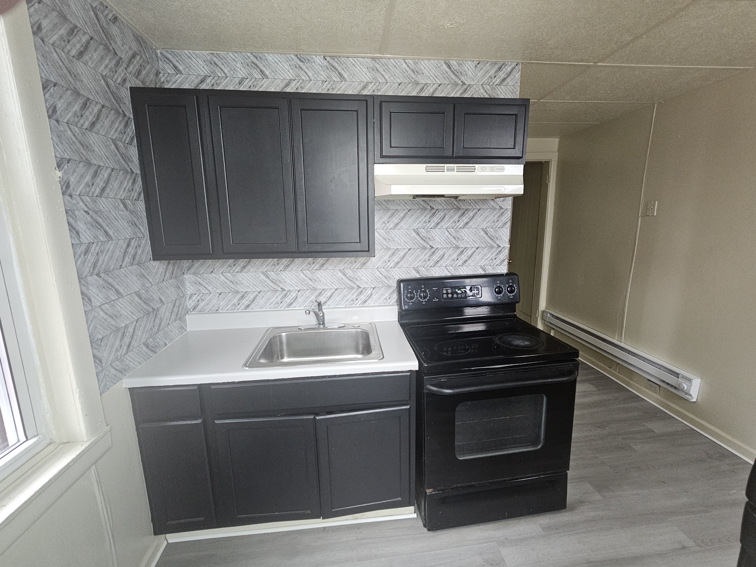 2526 North 5th Street - 3rd Fl